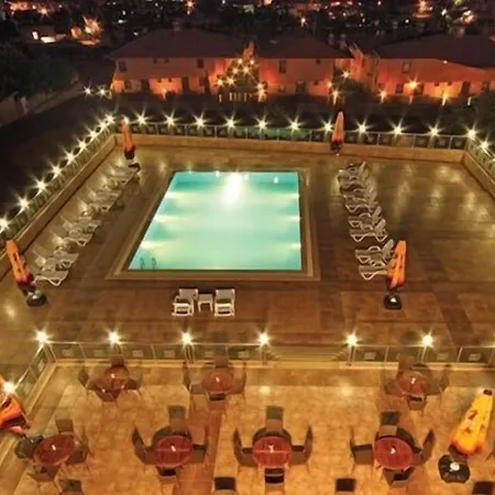 Double Royal Hotel 4*