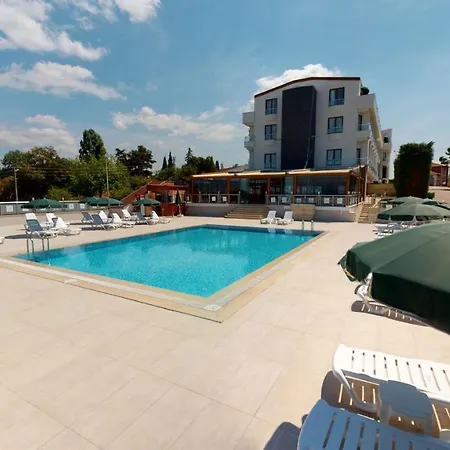 Hotel Double Royal Kocaeli