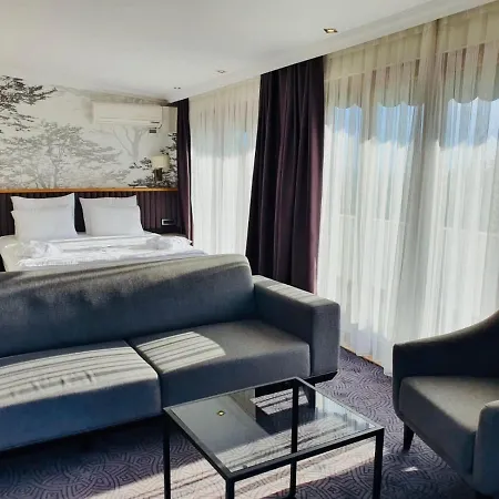 Hotel Double Royal Kocaeli