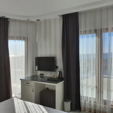 Hotel Double Royal 4*