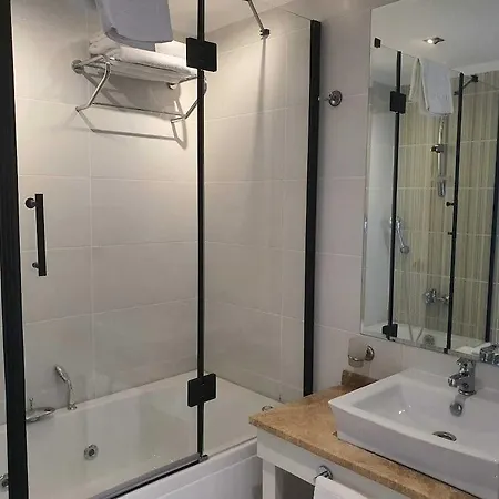 Szálloda Double Royal 4*