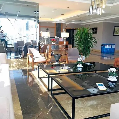 Double Royal Hotel 4*