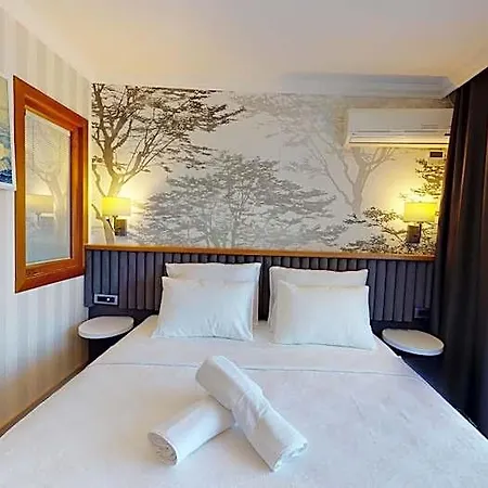 Hotel Double Royal